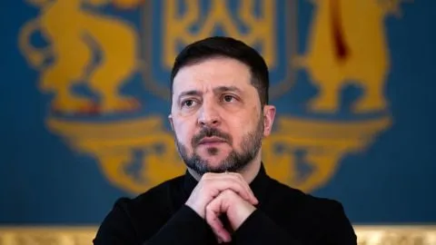 Зеленский отметил, что политические игры в парламенте играют на руку врагу