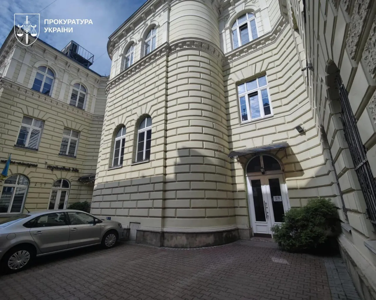 Суд вернул государству здание учебного заведения в центре Львова