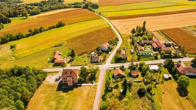 В українців можуть вилучати земельні паї за борги за комунальні послуги