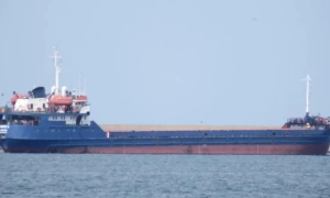 How many and what kind of ships did Trump send to Iran? — CNN