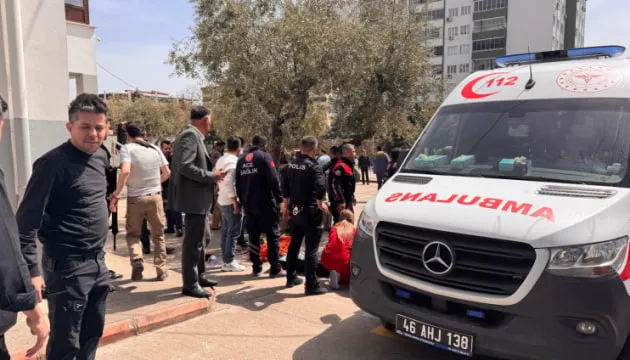 В Турции произошла стрельба в школе, погибли девять человек