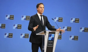 Президент Сербії визнав поставки зброї на Донбас