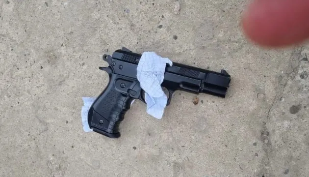 На Закарпатті розшукують батьків школяра після стрілянини в школі