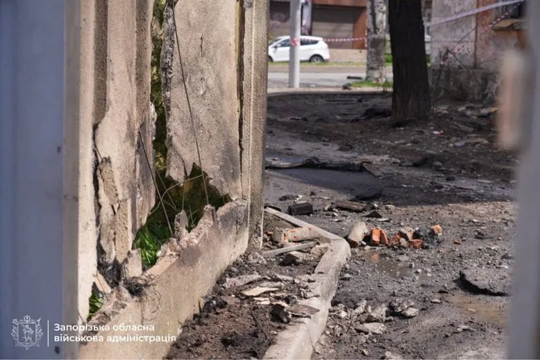 У Запоріжжі через удар РФ поранено 2-річну дитину і пошкоджено 8 будинків