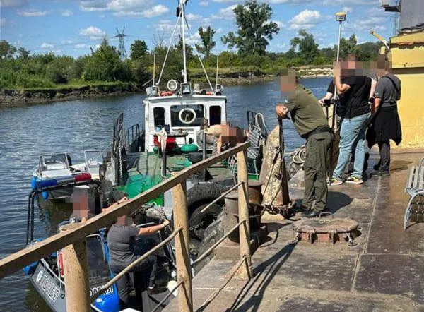 Ексдиректора судитимуть за незаконний видобуток піску на Десні