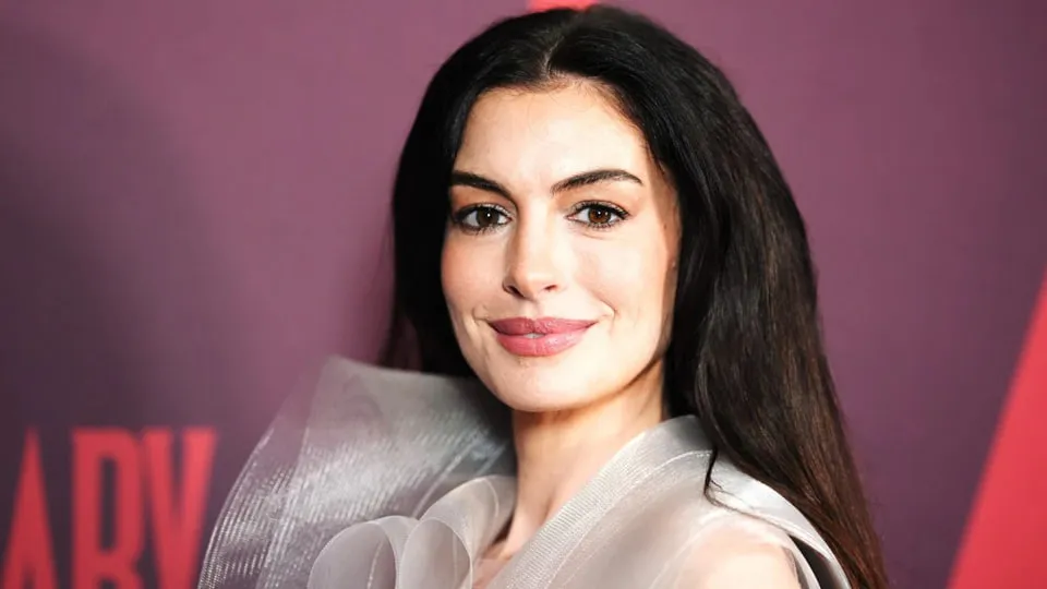 Енн Гетевей стане продюсеркою і зіграє головну роль у драмі «Yesteryear»