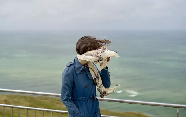 Штормовий вітер і нічні морози, синоптики попередили про небезпечну погоду 24 квітня