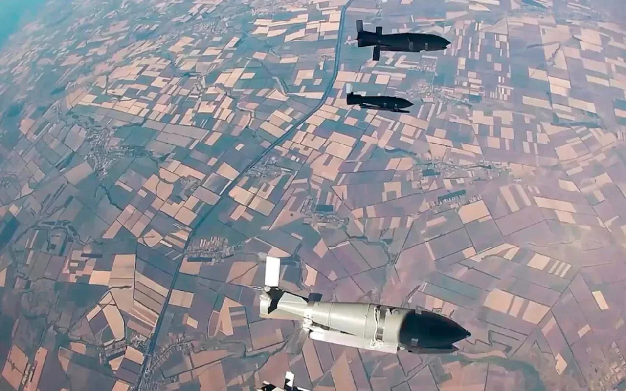 РФ вдарила КАБами по Ямпільській громаді на Сумщині