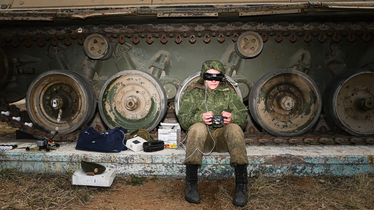 Російські військові збивають власні дрони й видають їх за трофеї