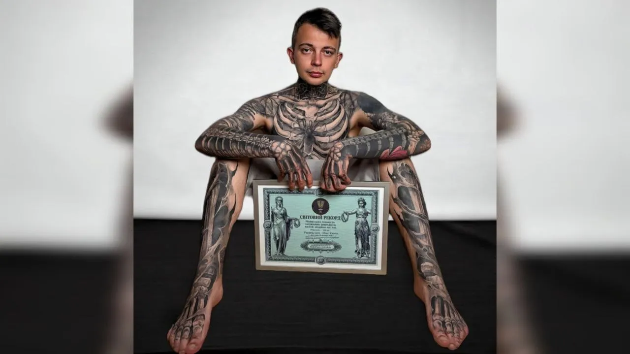 Українець встановив рекорд з татуювань і перевершив Zombie Boy