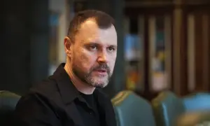 Фото, відео: у Полтаві цілу ніч гасили склад «Нової пошти»