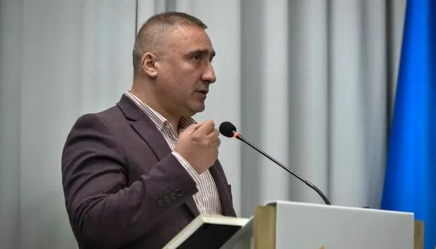 The issue of migrants is being used to discredit the mobilization: expert
