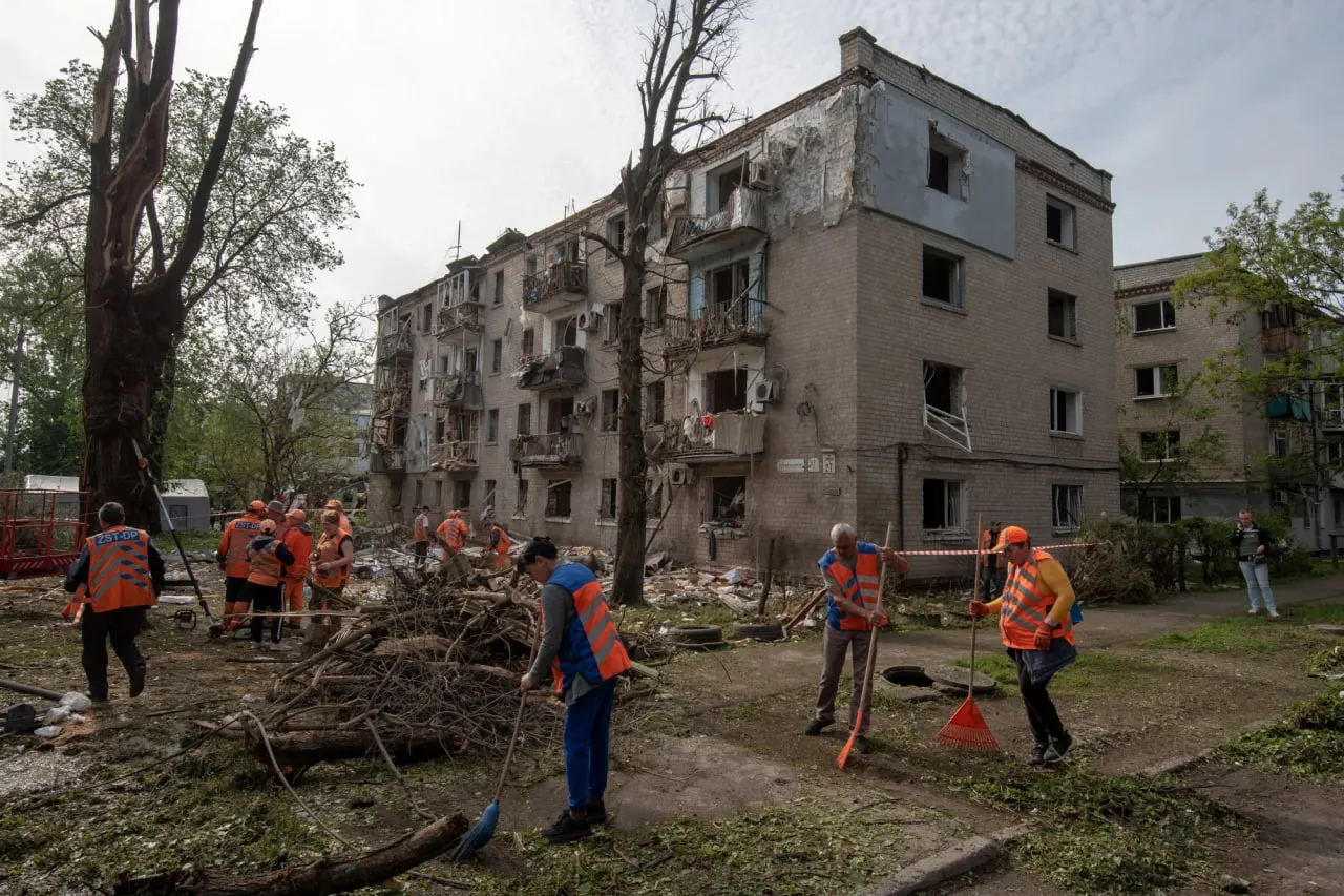 ЄС може прив’язати €90 млрд допомоги Україні до податку на міжнародні посилки