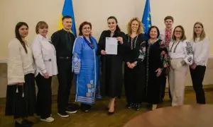 Линдси Лохан обручилась с арабским финансистом
