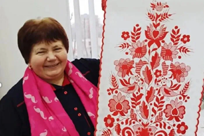 Мастерица из Решетиловки рассказала о свадебных рушниках к Дню вышиванки