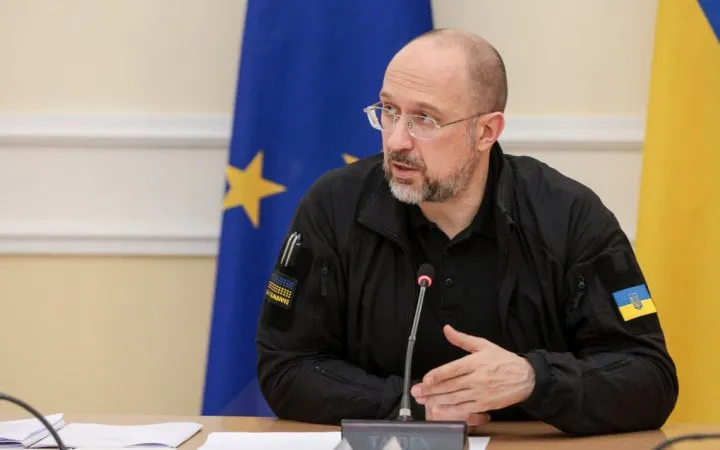 Шмыгаль обсудил с профсоюзами вопрос о разблокировании счетов государственных шахт