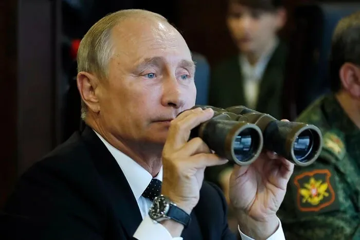 Путін дозволив армії вторгатися в інші країни для звільнення росіян, які опинилися за ґратами