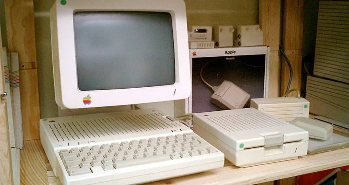 Праздник 5 июня: В мире отмечают День персонального компьютера Apple II