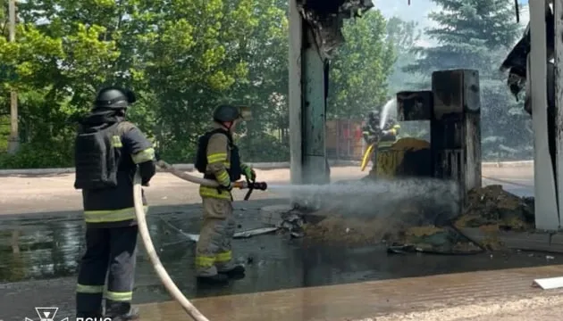 Російський безпілотник атакував АЗС у Краматорську