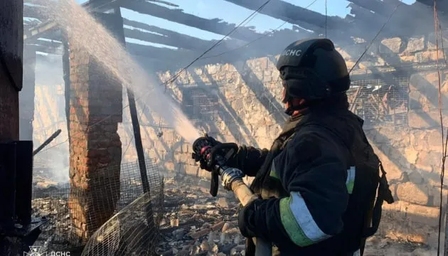 Ворог атакував Чернігівщину безпілотниками, постраждали цивільні об'єкти