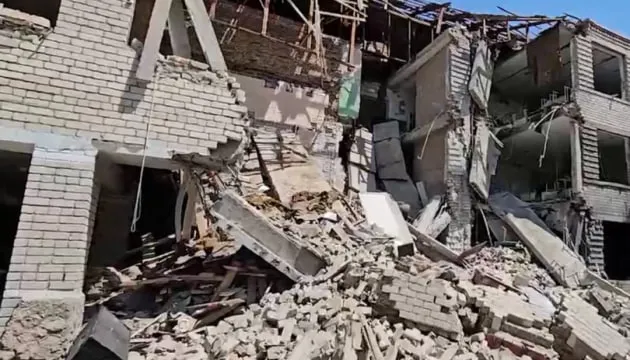 In the Kherson region, a Russian airstrike damaged a school, a church, and homes