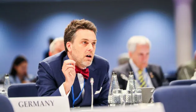The Bundestag called for preparations to be made for Putin's trial