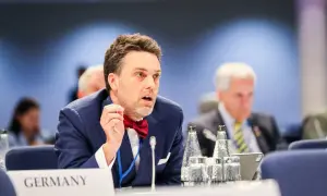 Британцам анонсировали увеличение выплат за размещение у себя украинских беженцев