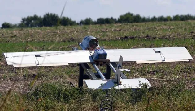 Russia is testing a new drone that uses fiber-optic cables and is more difficult to jam with electronic countermeasures