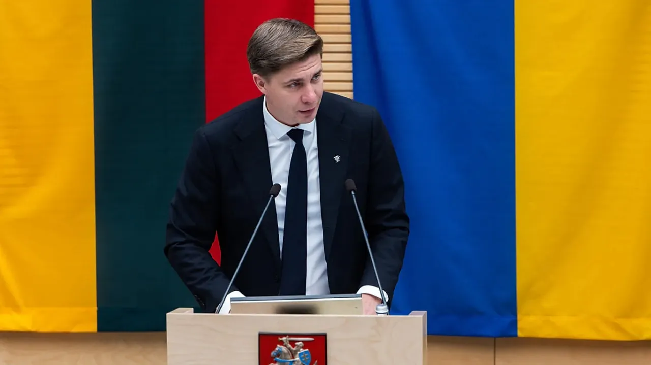 Литва не меняет свой курс в отношении России, но хочет возобновить диалог с Китаем