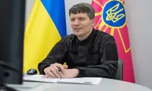 Захоплені українські кораблі вивели з Керчі на зустріч українським буксирам