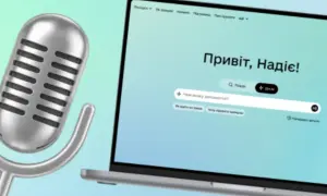 Видео: народного депутата атаковали зеленкой и яйцами в Харькове