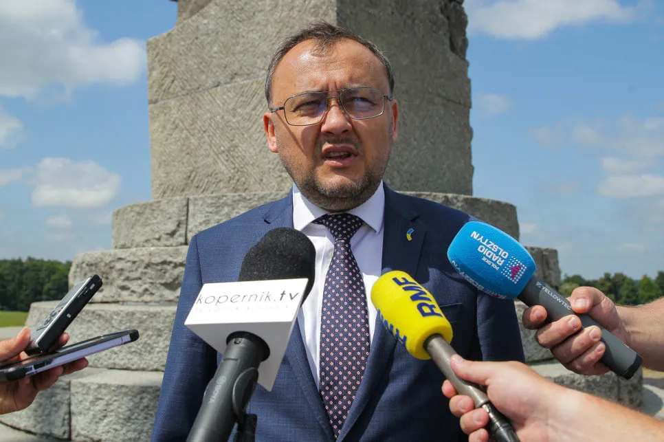 Україна сподівається почати пошуки останків у польському Ласкуві вже в серпні