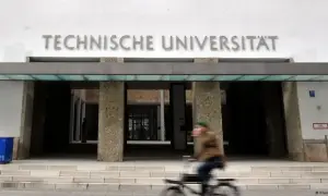 Бельгия временно не будет предоставлять убежище одиноким мужчинам-беженцам