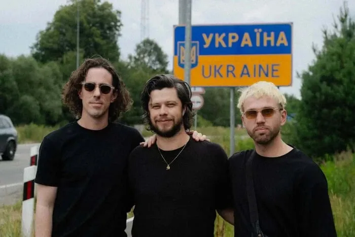 Австралійський гурт Breathe розповів про враження від України після ночі під обстрілами