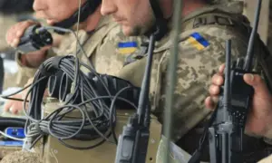 Рашистам довелося перенести дату запуску Антонівського мосту
