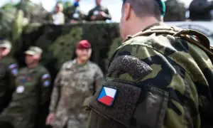 Массовые протесты во Франции: Макрон созвал антикризисное заседание правительства