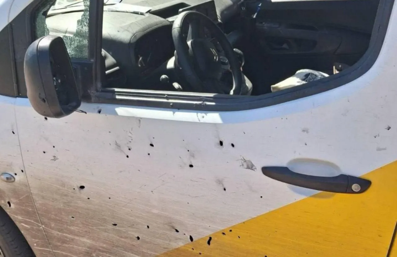 A Russian drone struck a mobile Ukrposhta branch in the Chernihiv region