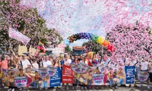 У британських посольствах по всьому світу зіграли Гімн України