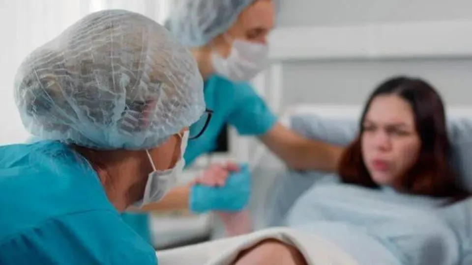 Doctor Found Guilty in Death of Newborn — Court Hands Down Sentence