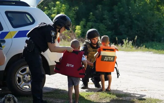 More than 500 children are being evacuated from the Kramatorsk community due to the threat of shelling