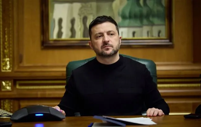 Зеленский предположил, что Украине не дают ракеты ПВО из-за принуждения к переговорам с Россией