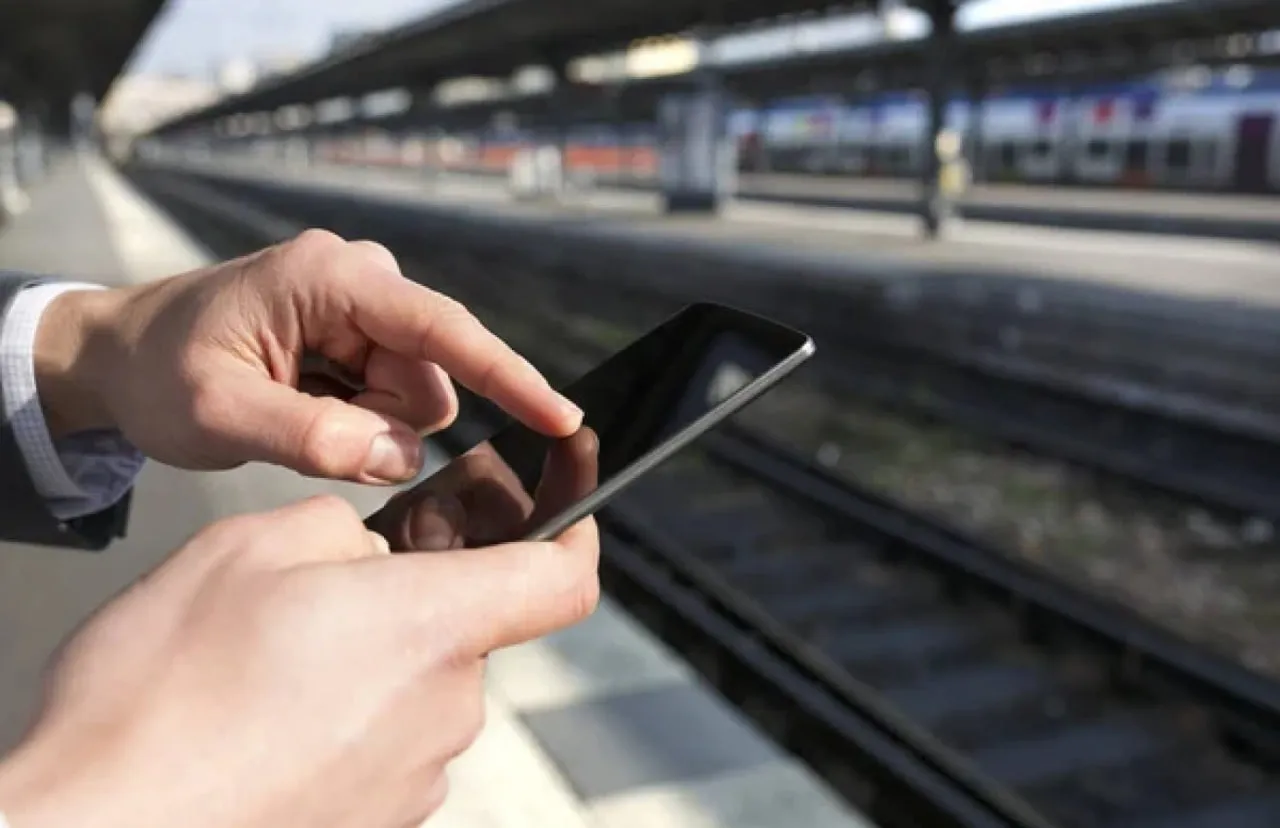 Ukrainians Are Set to Enjoy Stable Internet Access on Trains Thanks to New Rules