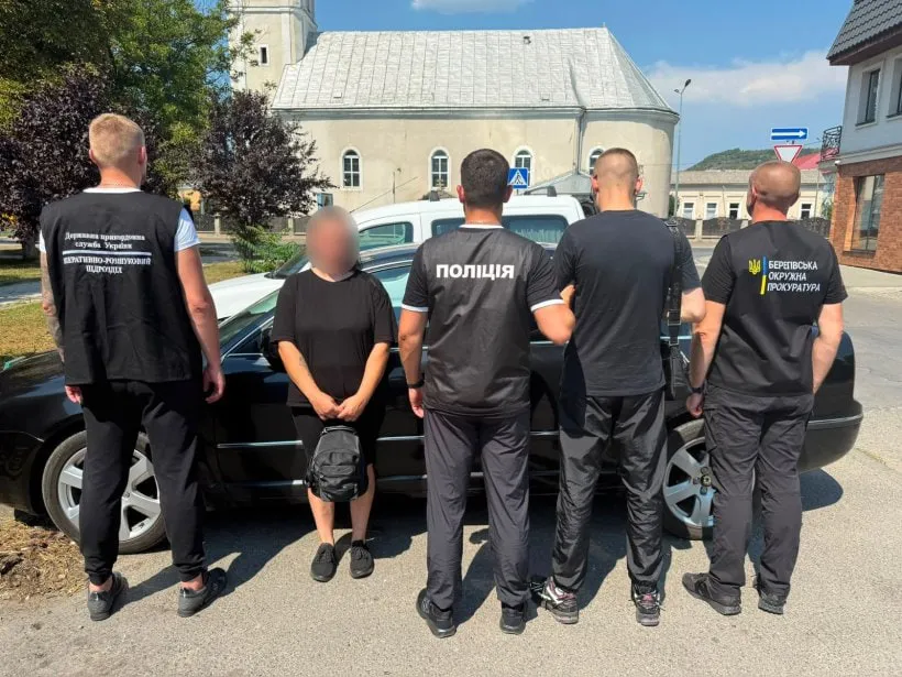 В Закарпатье задержали женщину, которая за деньги переправляла уклонистов через Тису