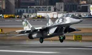 В Москве заявили о сбитии БПЛА, в Подмосковье – масштабный пожар
