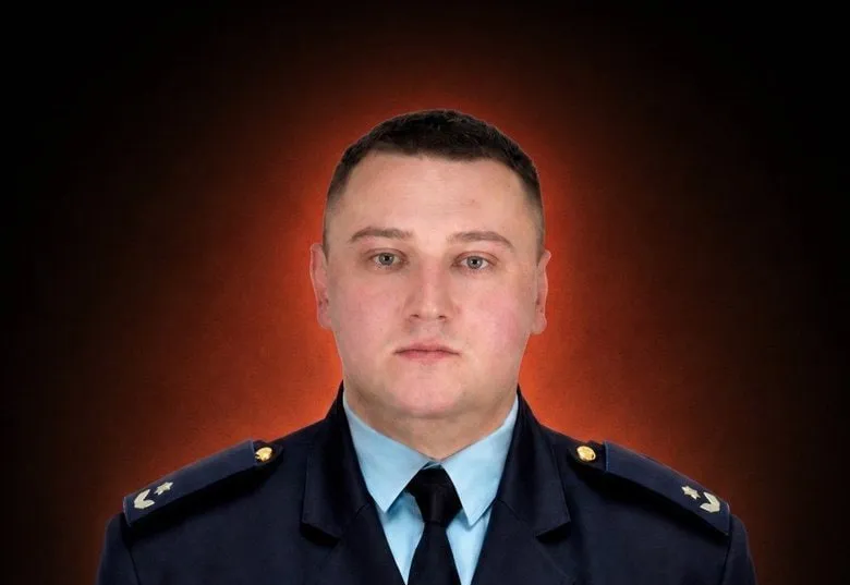 У Сумах під час ліквідації наслідків атаки РФ загинув рятувальник