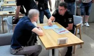 Президент Греции побывала на братской могиле в Буче