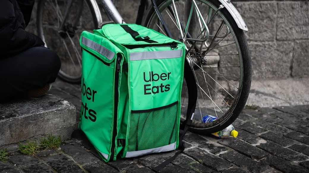 Uber Eats запустит доставку еды с помощью дронов в США — Reuters