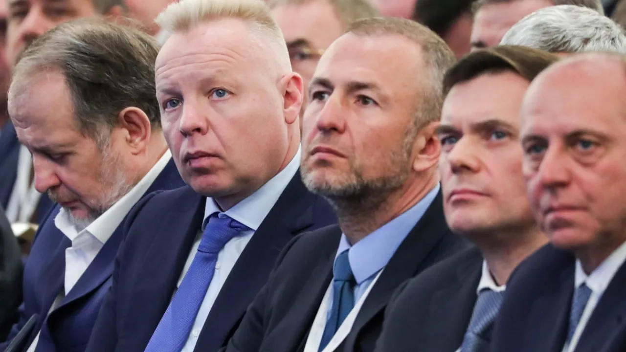 Российские бизнесмены перечислили в бюджет почти 4,7 млрд долларов