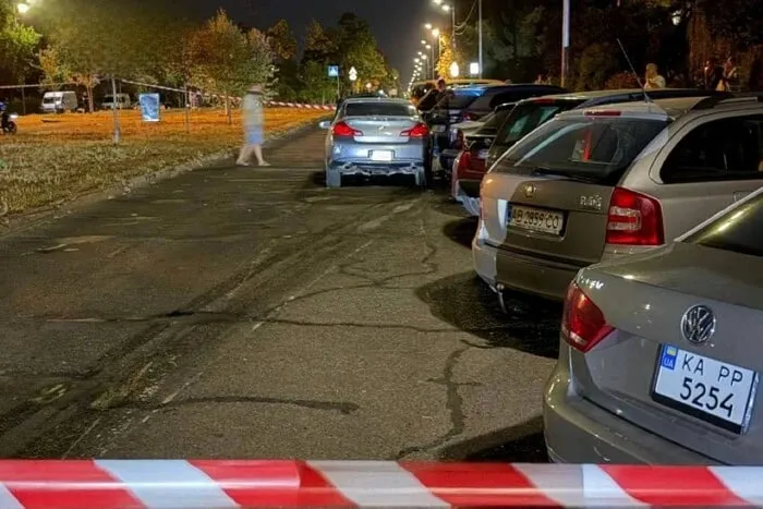 В Киеве пьяный водитель Infiniti разбил около 10 автомобилей