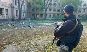 Прикордонники Форпосту дронами уразили САУ росіян